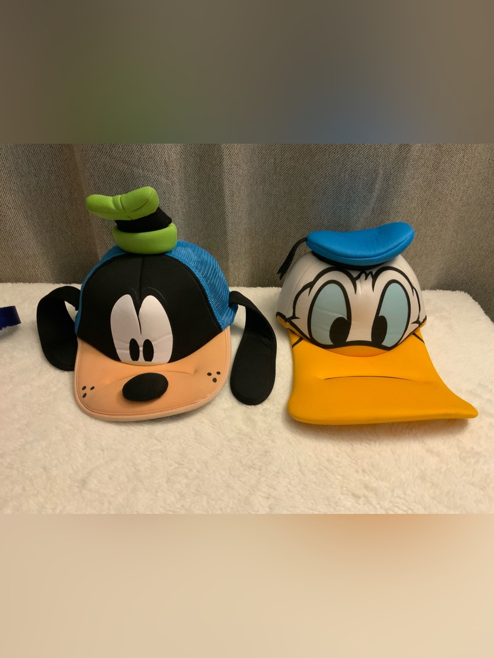 Disney world Goofy & Donald Duck hats in great shape